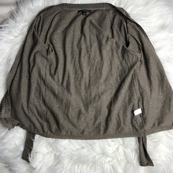 EUC Banana Republic Pima Cotton Ruffle Cardigan - Picture 6 of 8